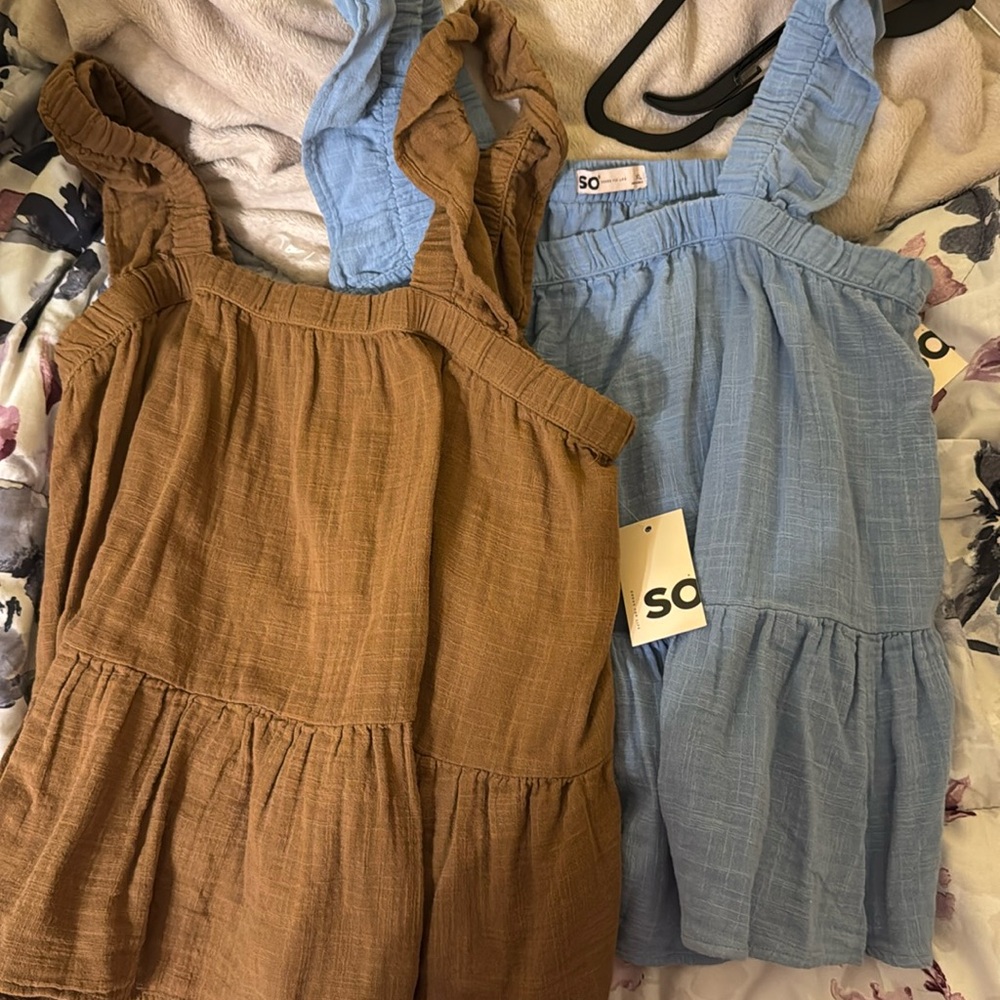 2 tank tops